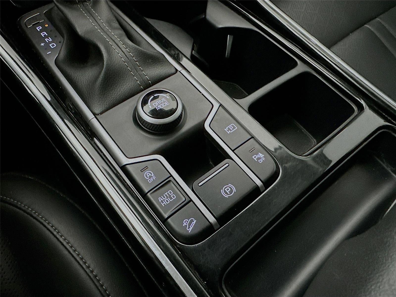 Used 2023 Kia Sorento SX image 32