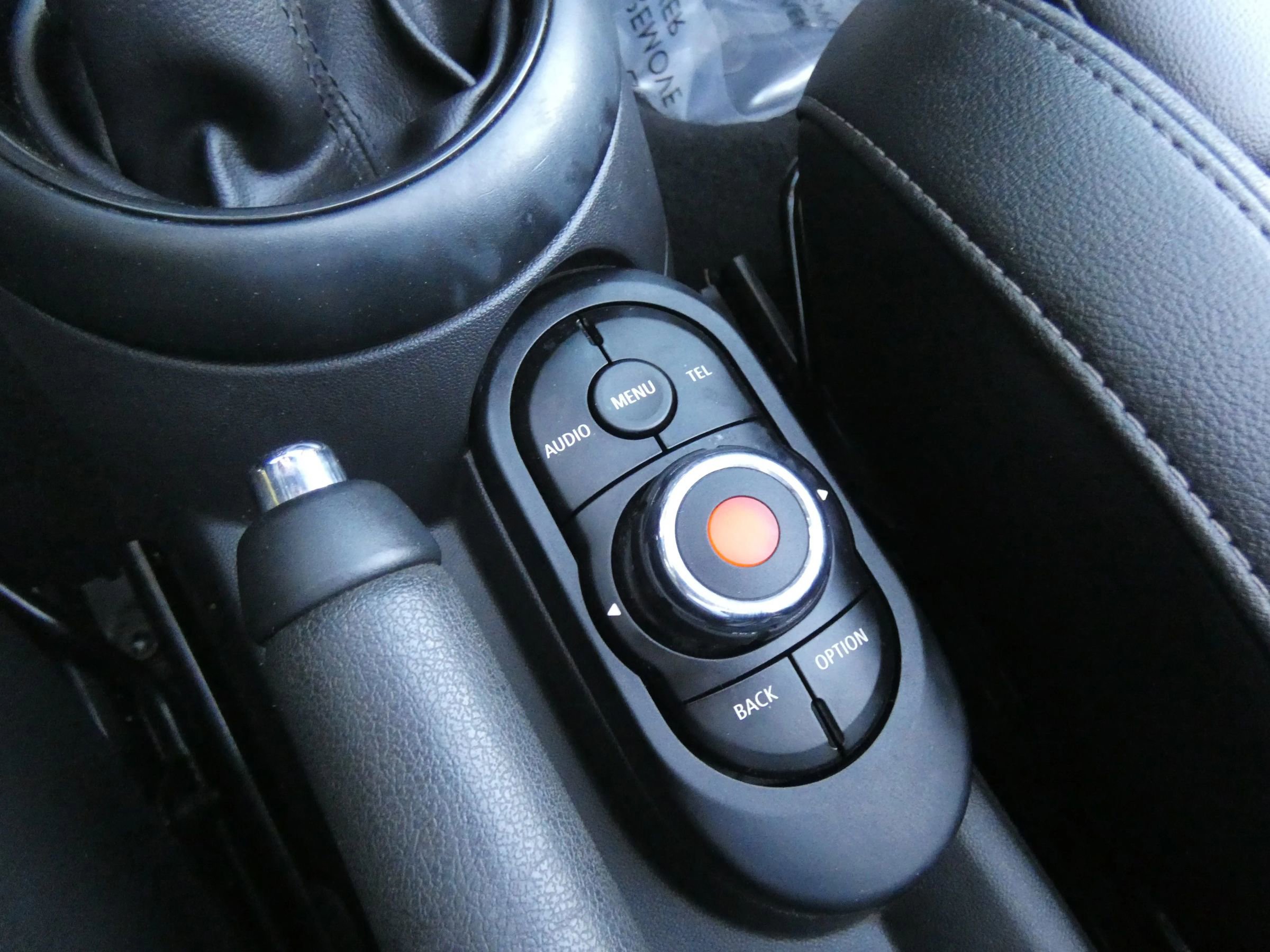 Used 2018 MINI Cooper S w/ Premium Package image 51