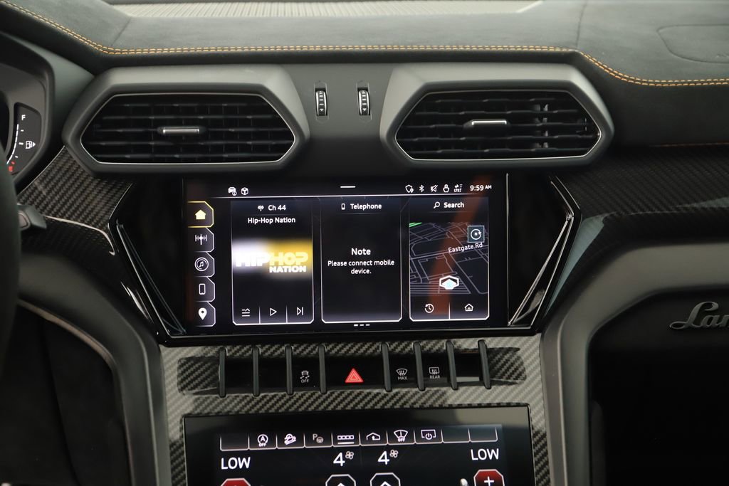 Used 2024 Lamborghini Urus Performante image 19
