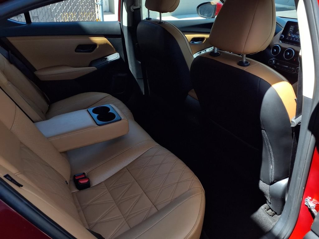 Used 2025 Nissan Sentra SV w/ SV Premium Package FWD image 22
