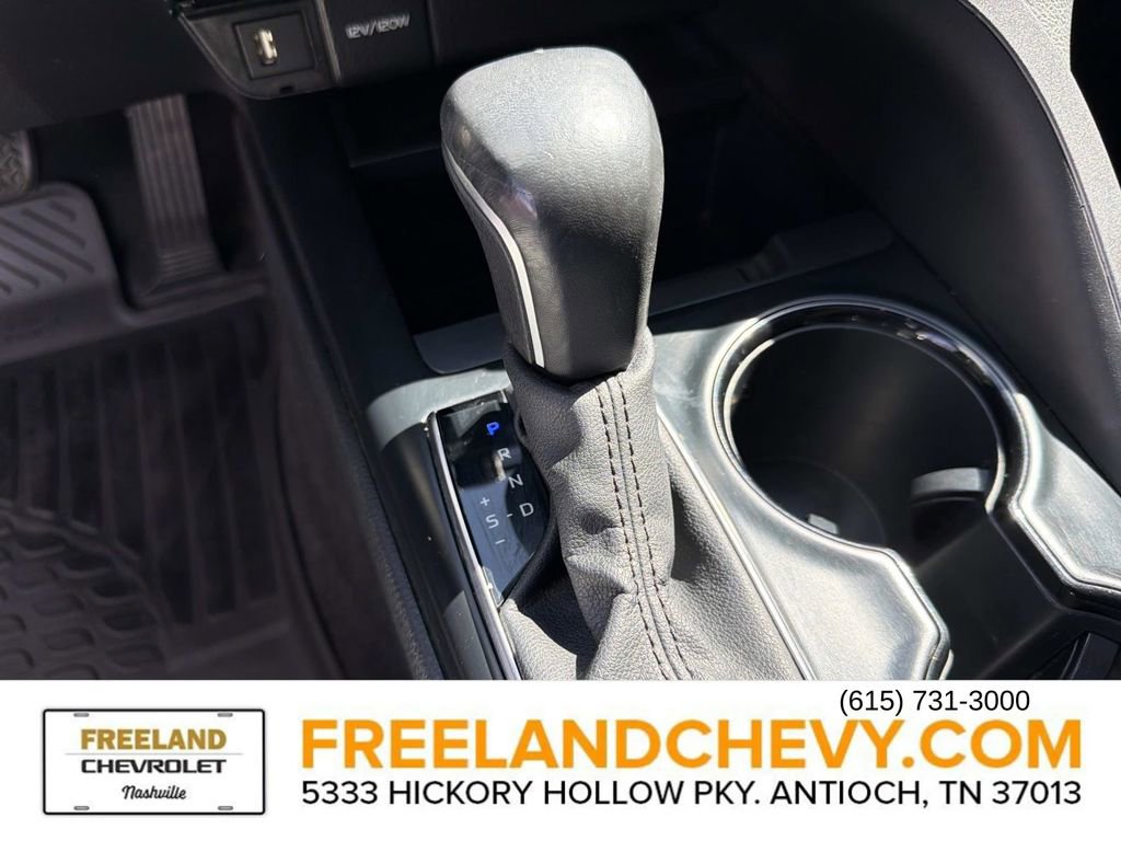 Used 2020 Toyota Camry SE image 34