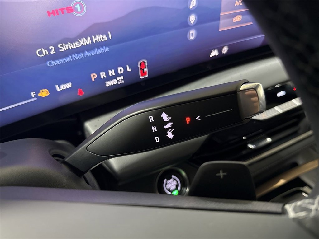 New 2026 Buick Enclave Avenir image 17