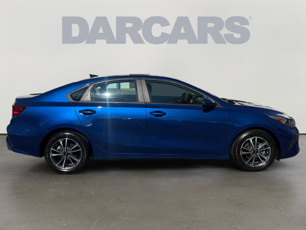 Used 2023 Kia Forte LXS FWD image 8