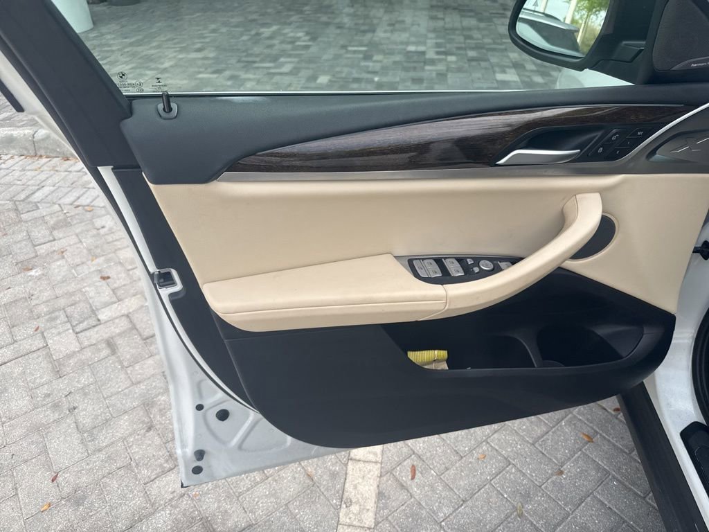 Certified 2023 BMW X4 xDrive30i w/ Premium Package image 44