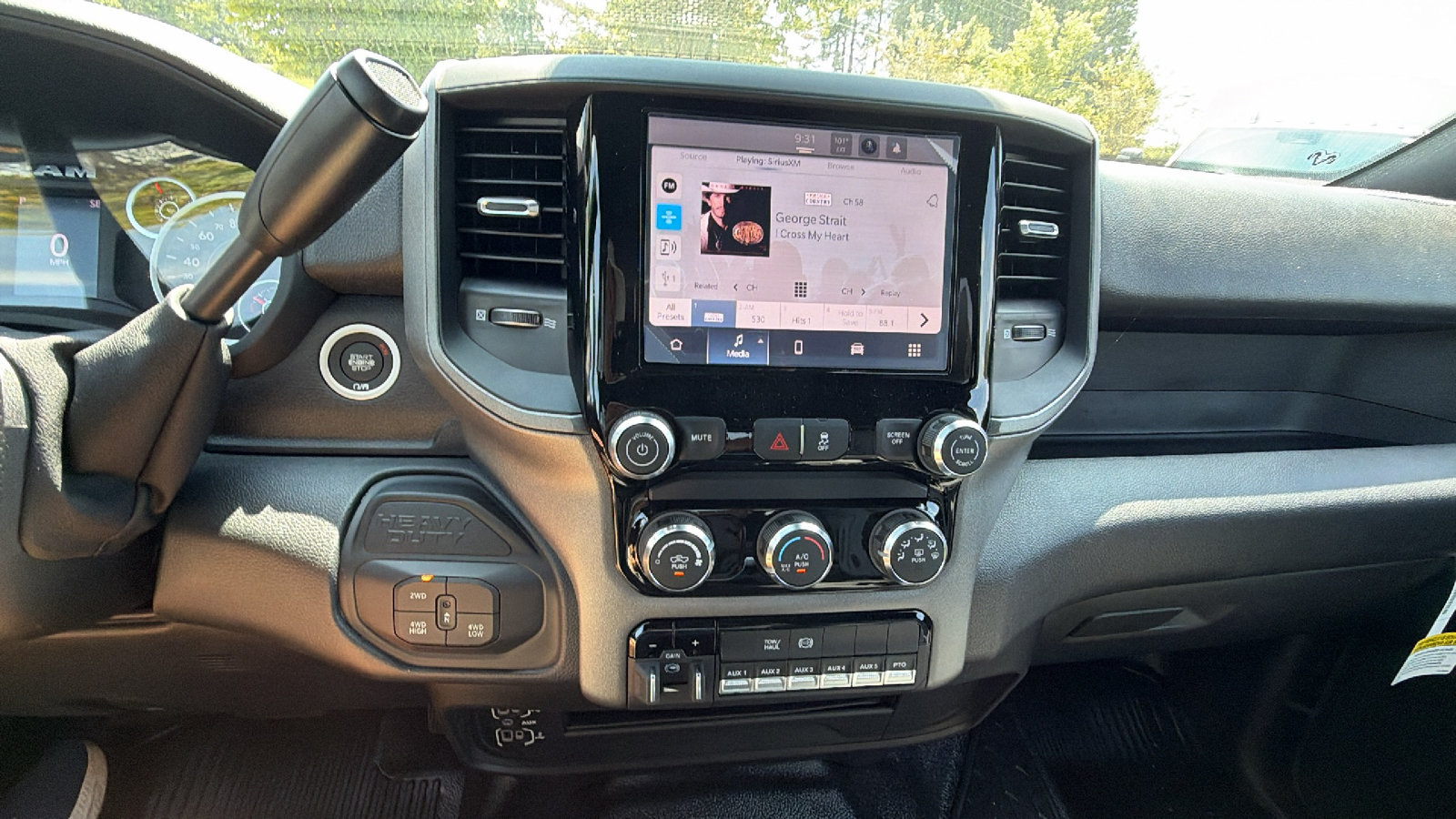 New 2026 RAM 5500 Tradesman w/ Chrome Appearance Group AWD/4WD image 28