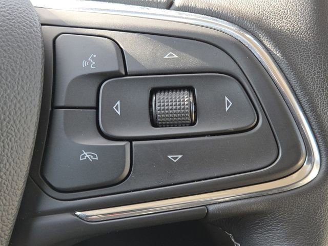 Used 2020 Buick Encore GX Essence image 14