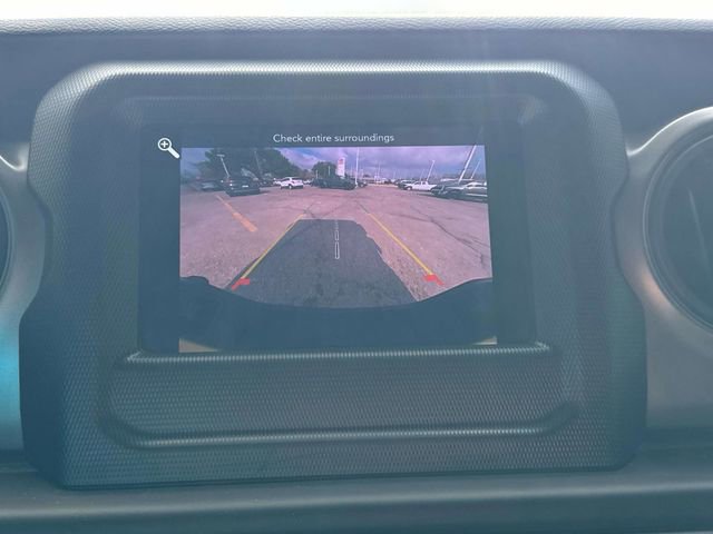 Used 2023 Jeep Gladiator Sport w/ Trailer Tow Package image 32