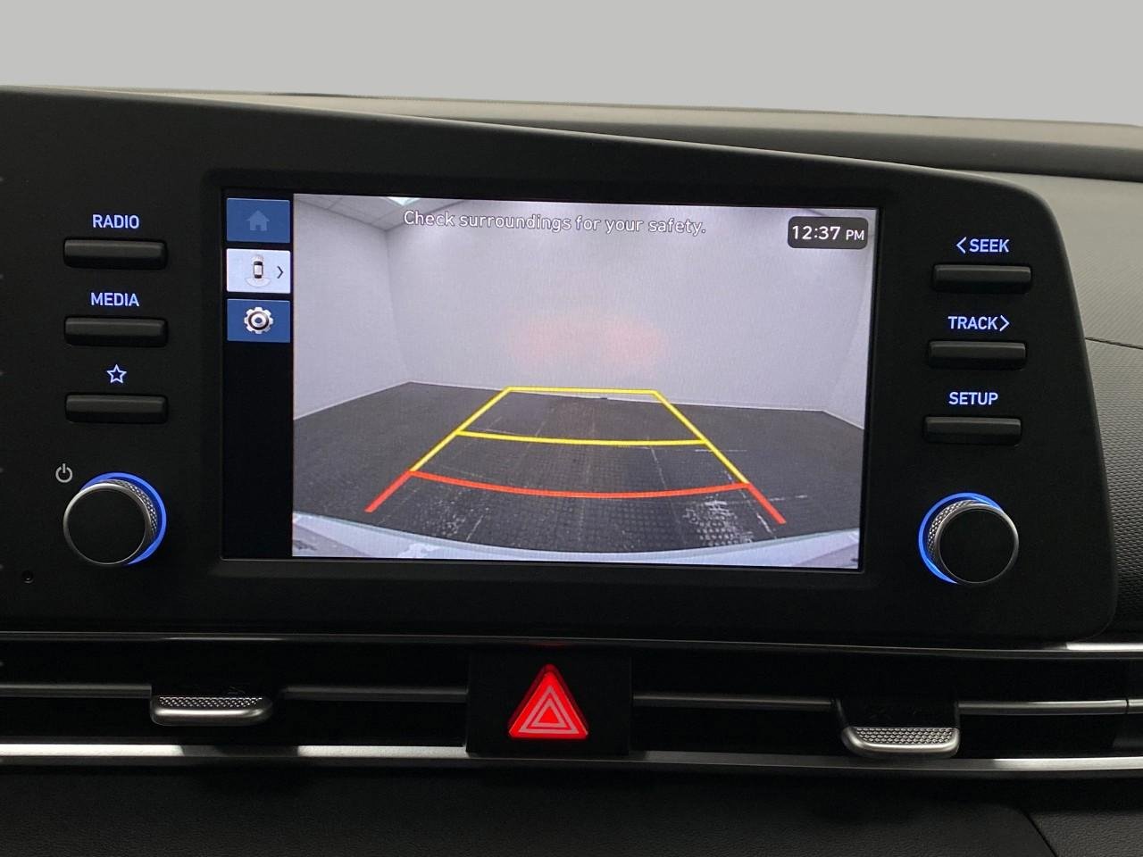 New 2026 Hyundai Elantra SE FWD image 22