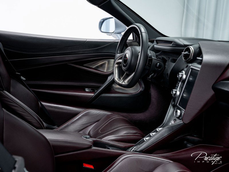 Used 2018 McLaren 720S Luxury RWD image 43