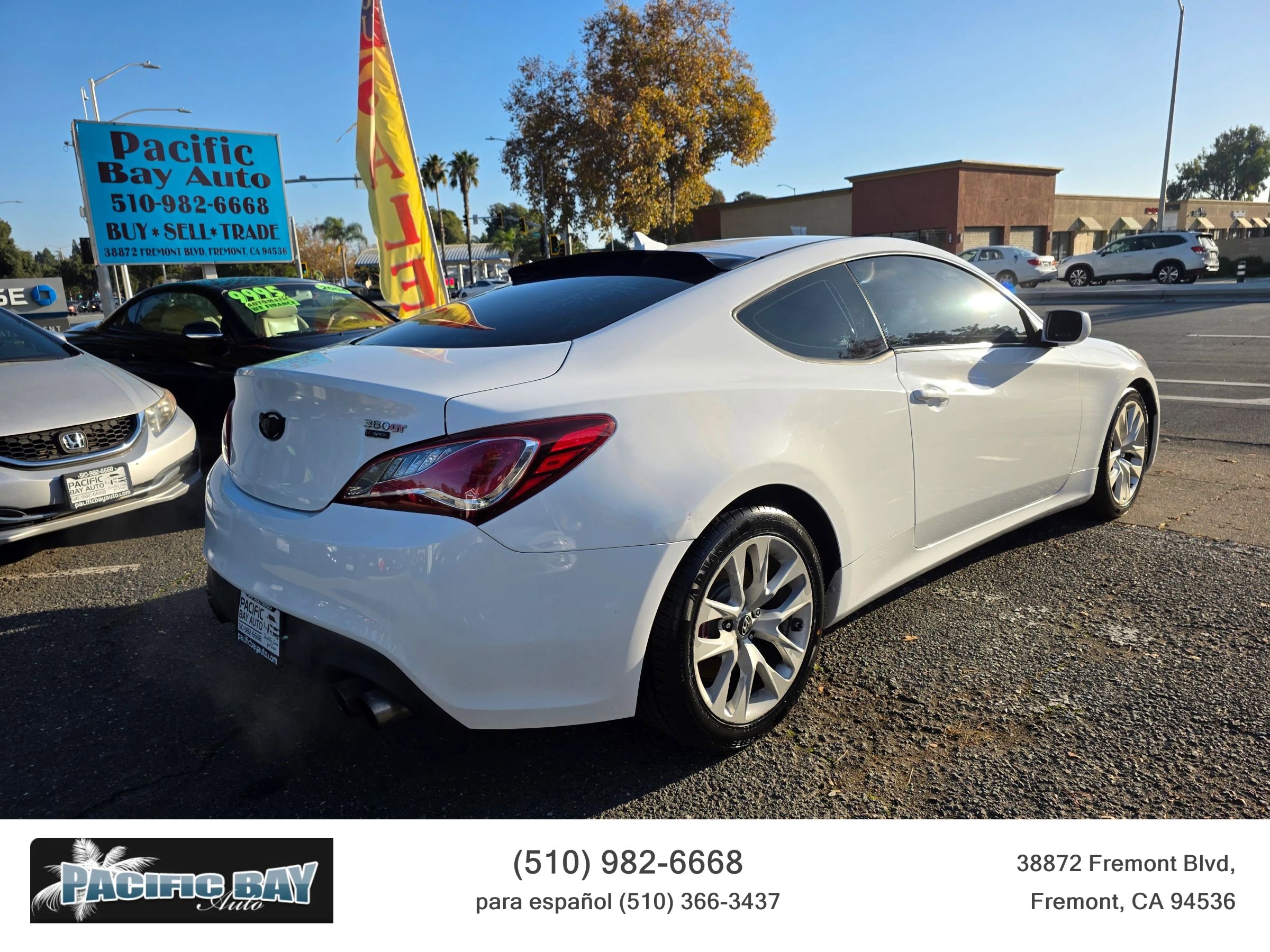 Used 2013 Hyundai Genesis 3.8 image 7