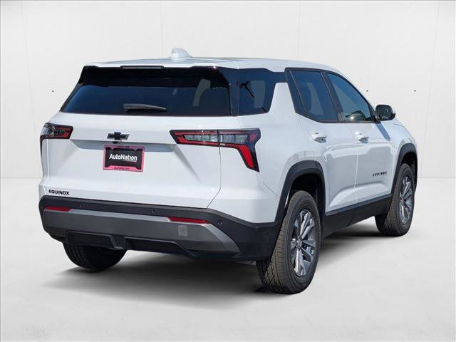 New 2026 Chevrolet Equinox LT w/ Convenience Package II image 2