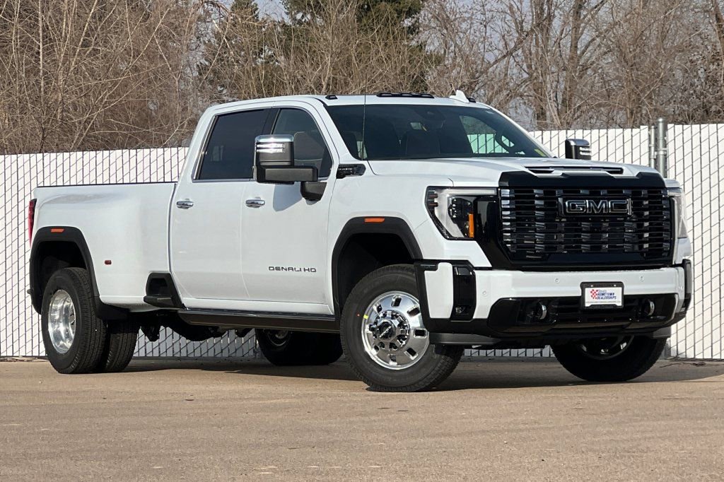 New 2026 GMC Sierra 3500 Denali Ultimate image 2