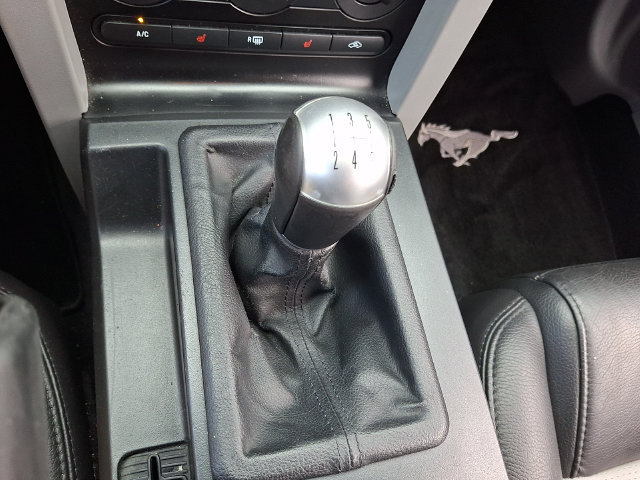 Used 2008 Ford Mustang GT Premium RWD image 15