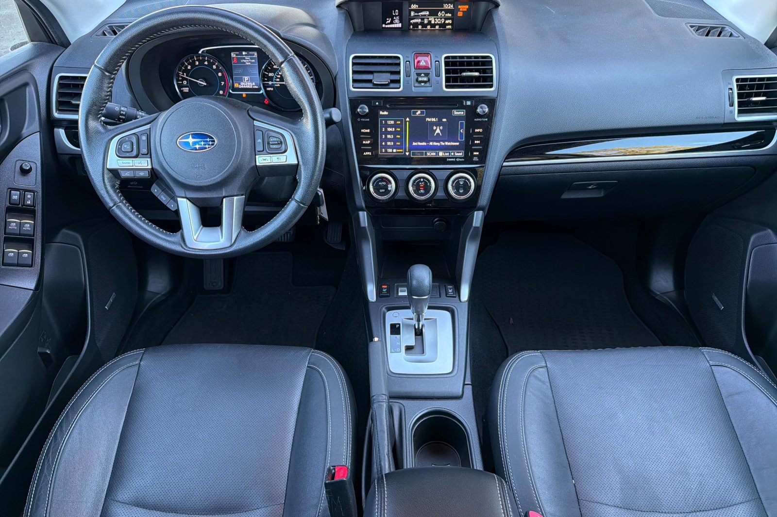 Used 2018 Subaru Forester 2.5i Limited AWD/4WD image 12
