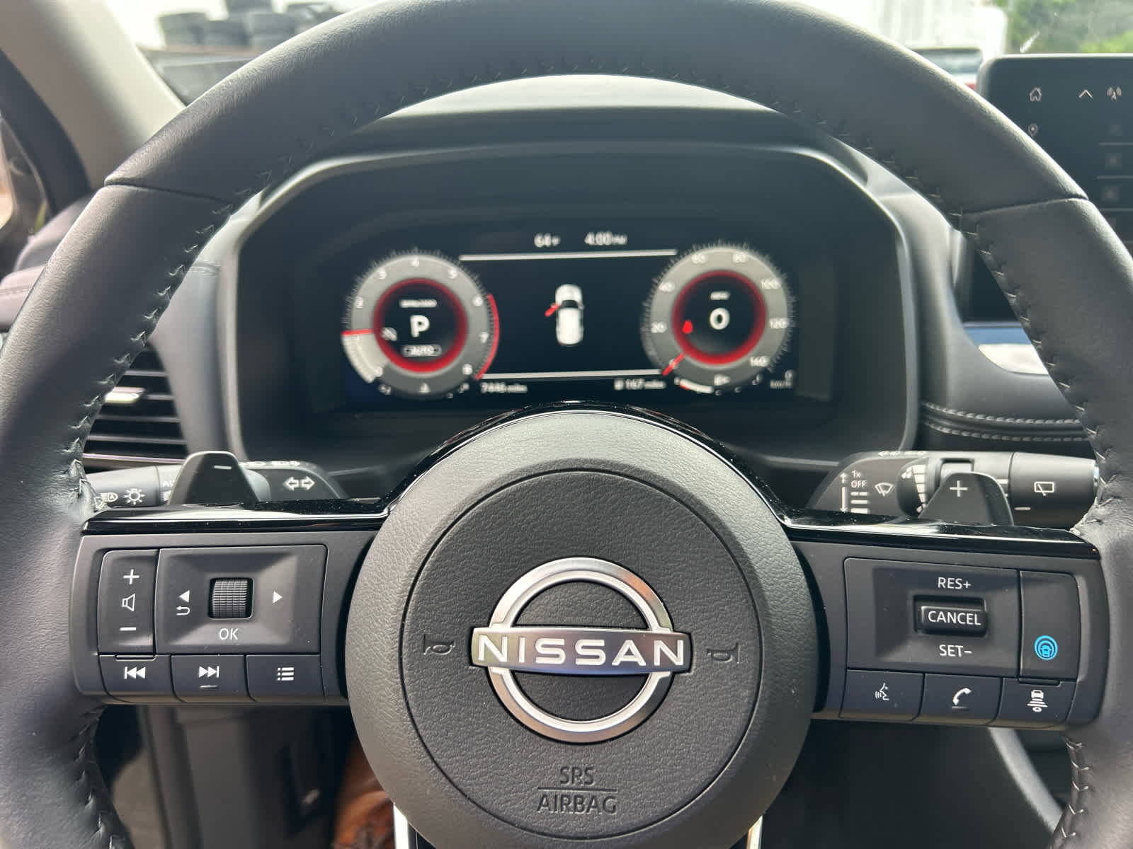 Used 2024 Nissan Rogue SL image 10