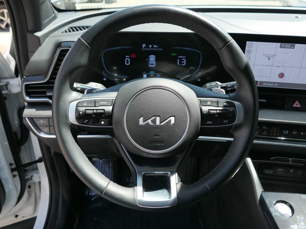 Used 2025 Kia Sportage X-Line AWD/4WD image 16