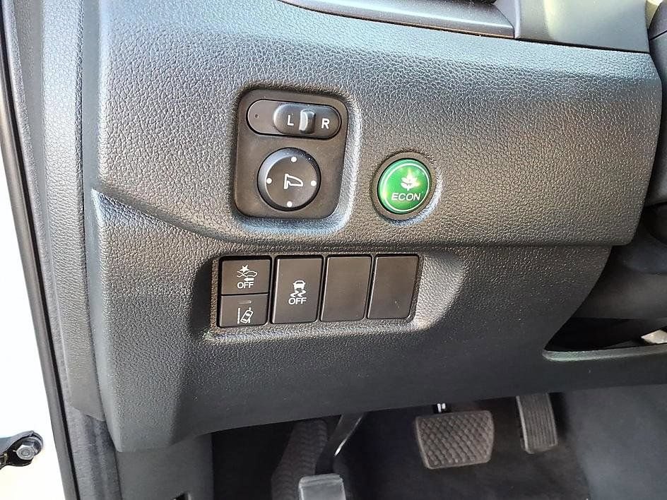 Used 2022 Honda Pilot Sport image 12