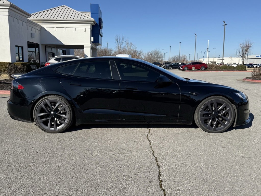 Used 2021 Tesla Model S Plaid image 8