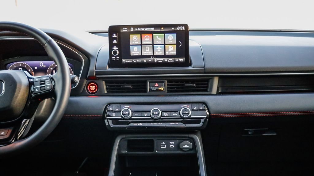 Used 2025 Honda Pilot Black Edition image 16