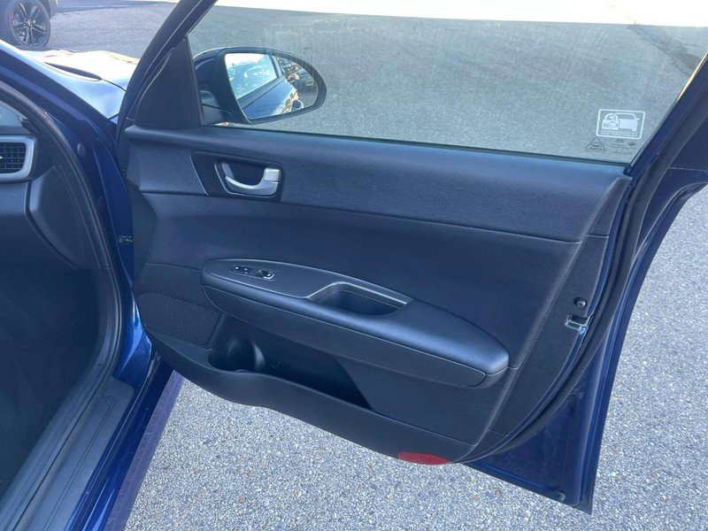 Used 2018 Kia Optima LX w/ Convenience Package image 11
