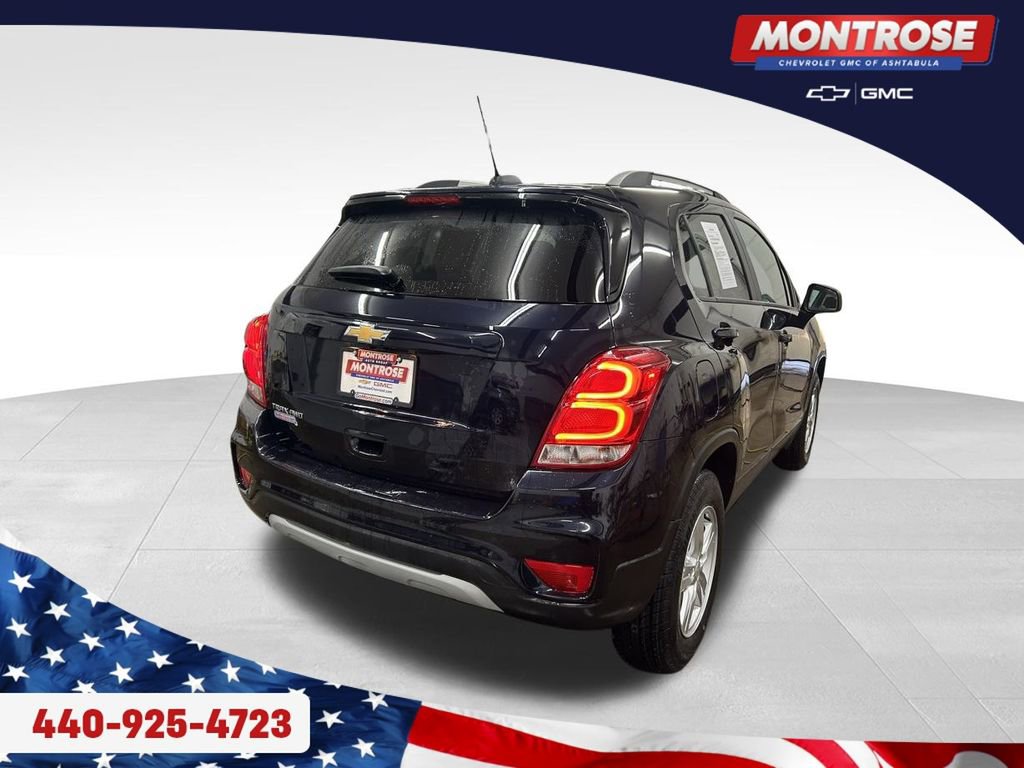 Used 2022 Chevrolet Trax LT w/ LT Convenience Package image 5