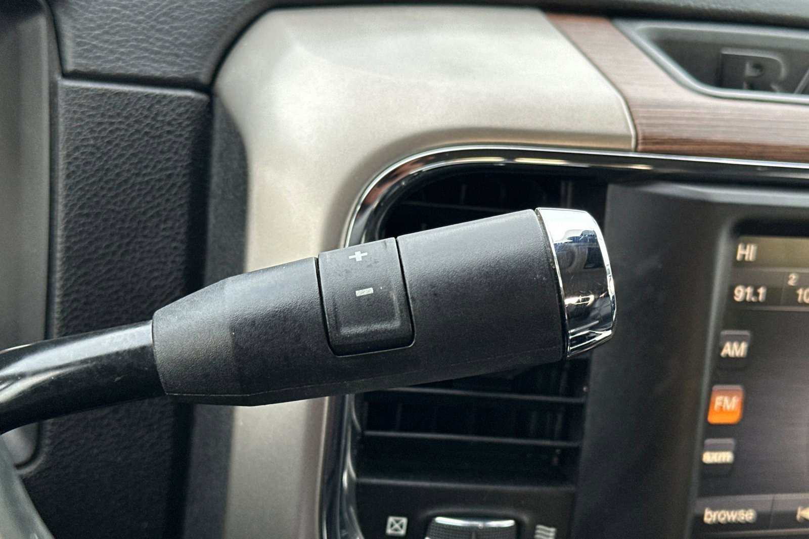 Used 2017 RAM 2500 Laramie w/ Sport Appearance Group image 20