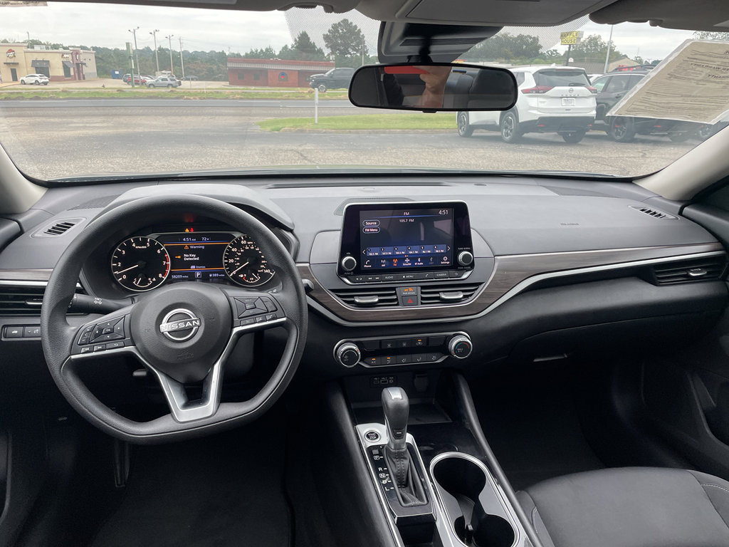 Certified 2024 Nissan Altima 2.5 SV image 11