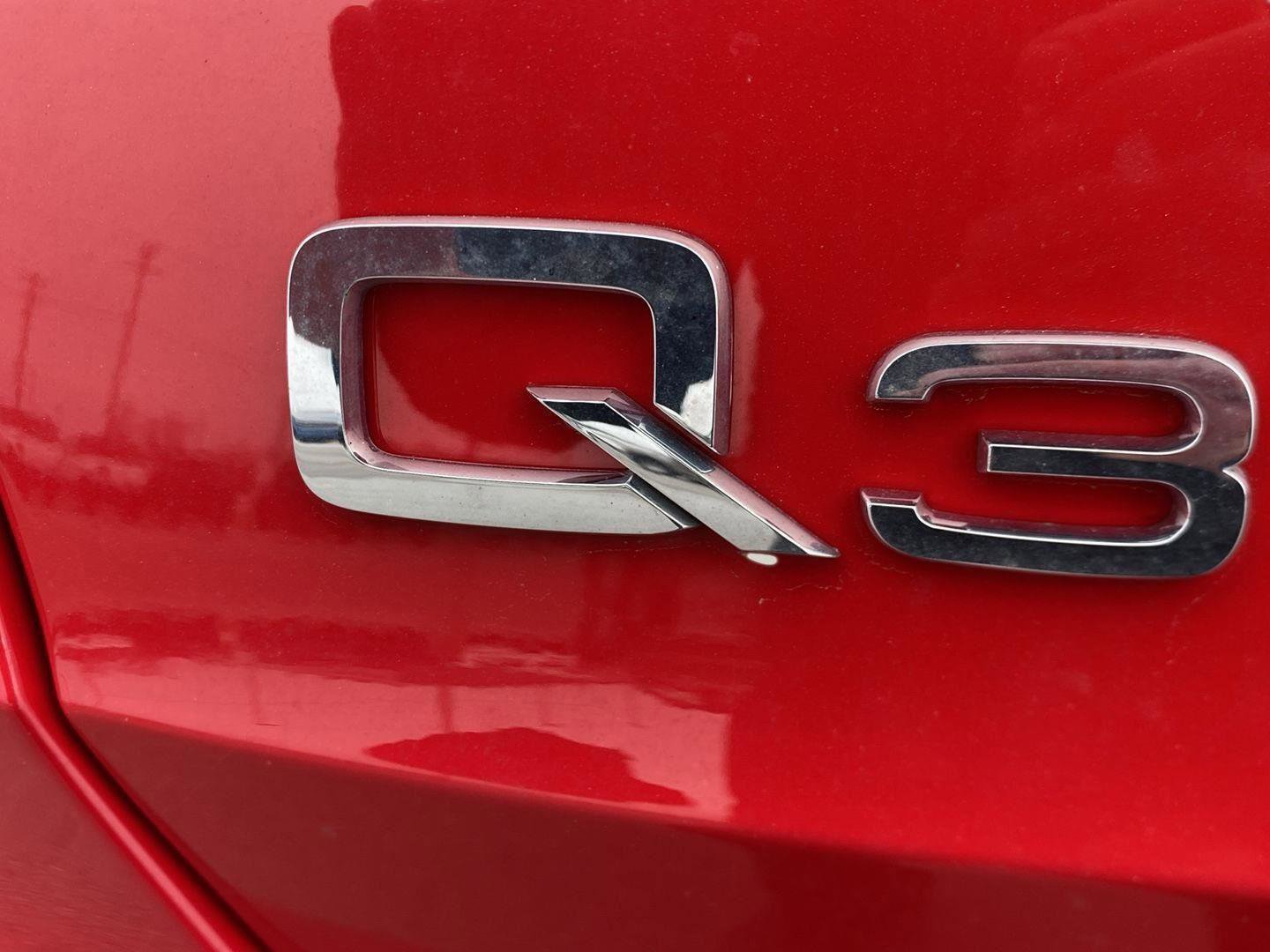 Used 2025 Audi Q3 2.0T Premium AWD/4WD image 28