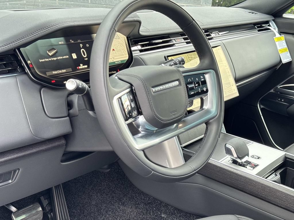 New 2026 Land Rover Range Rover Long Wheelbase SE AWD/4WD image 23