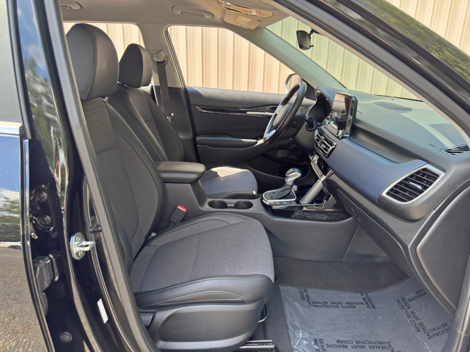 Used 2022 Kia Seltos Nightfall Edition AWD/4WD image 14