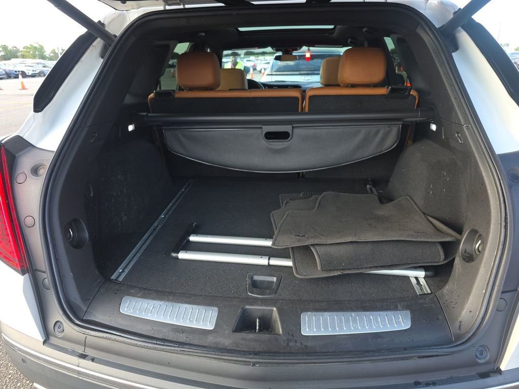 Used 2021 Cadillac XT5 Premium Luxury image 20