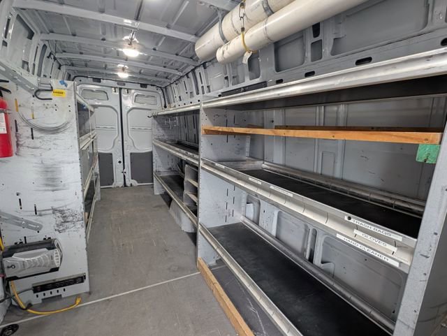 Used 2015 Freightliner Sprinter 3500 image 10