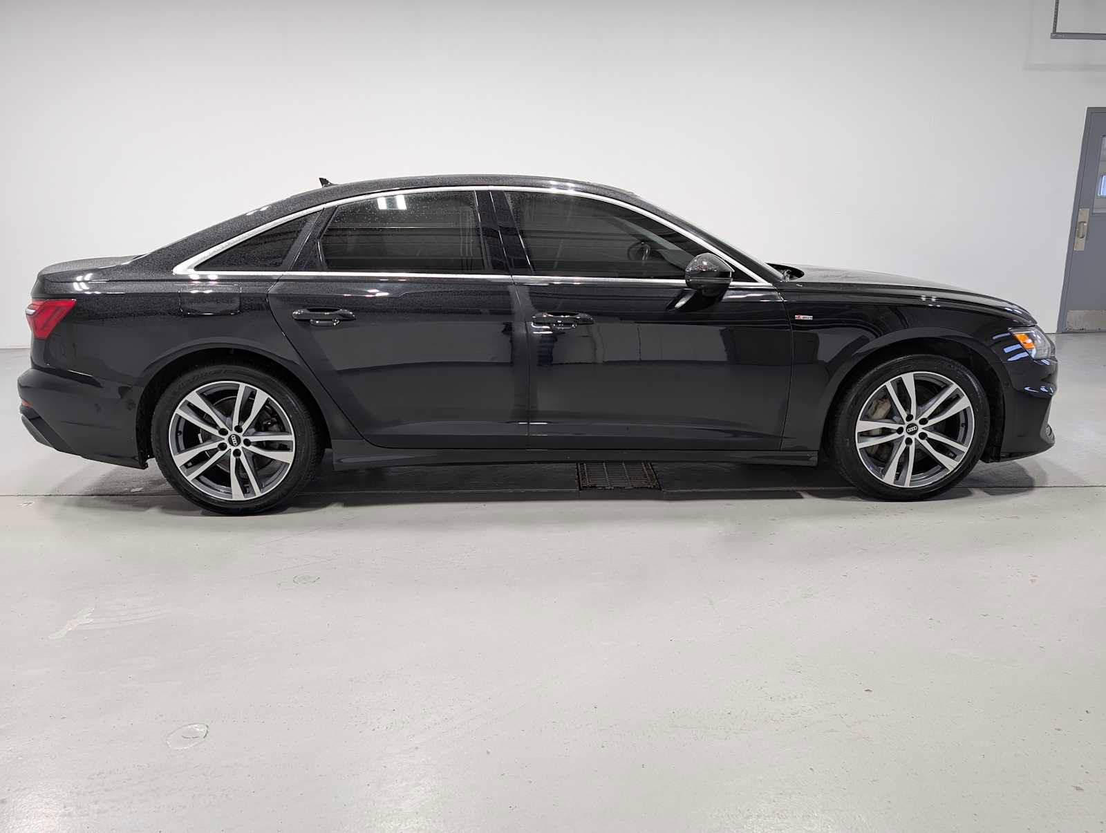 Used 2021 Audi A6 Premium w/ Convenience Package image 7
