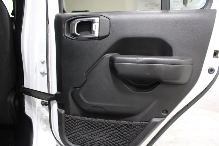 Used 2021 Jeep Gladiator Sport AWD/4WD image 24