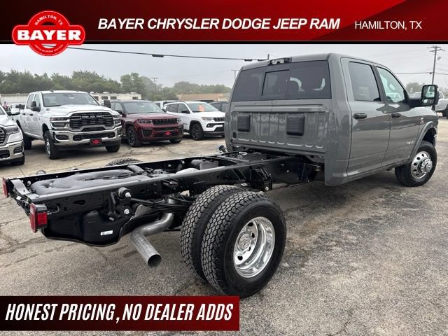 New 2026 RAM 3500 Big Horn AWD/4WD image 5