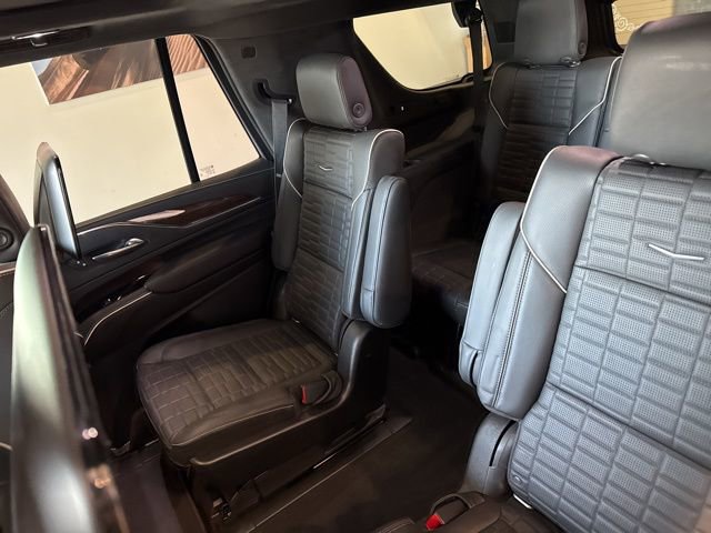 Used 2021 Cadillac Escalade Premium Luxury Platinum AWD/4WD image 13