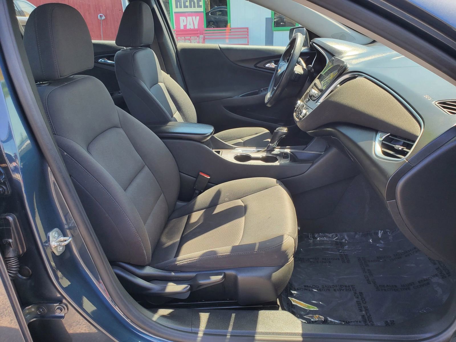 Used 2020 Chevrolet Malibu LT FWD image 9
