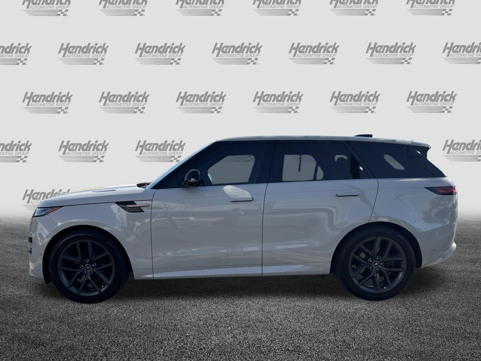 Used 2024 Land Rover Range Rover Sport Dynamic SE image 7