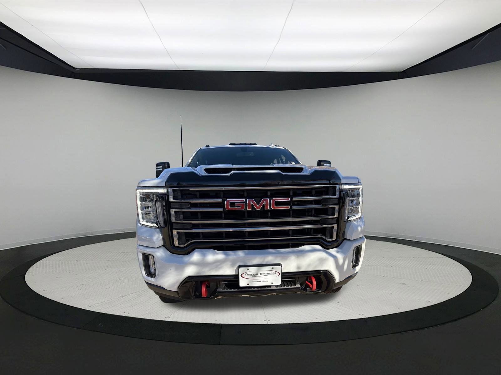 Used 2022 GMC Sierra 2500 AT4 image 2