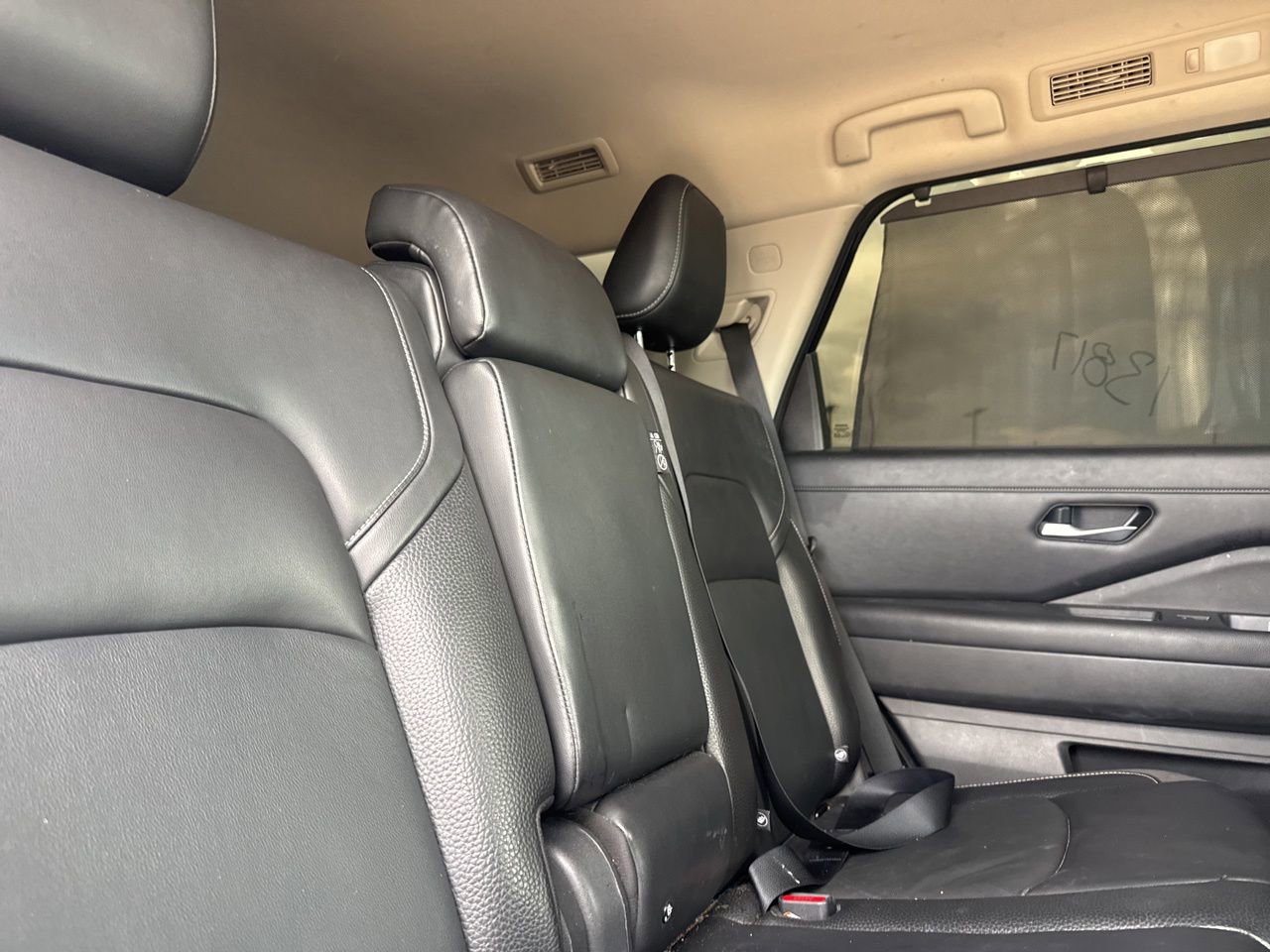 Certified 2022 Nissan Pathfinder SL w/ Lighting Package (N92) FWD image 30