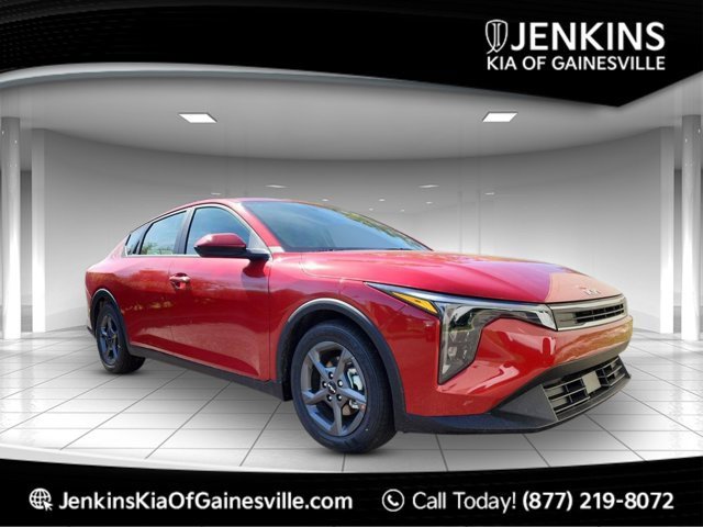 New 2025 Kia K4 LXS