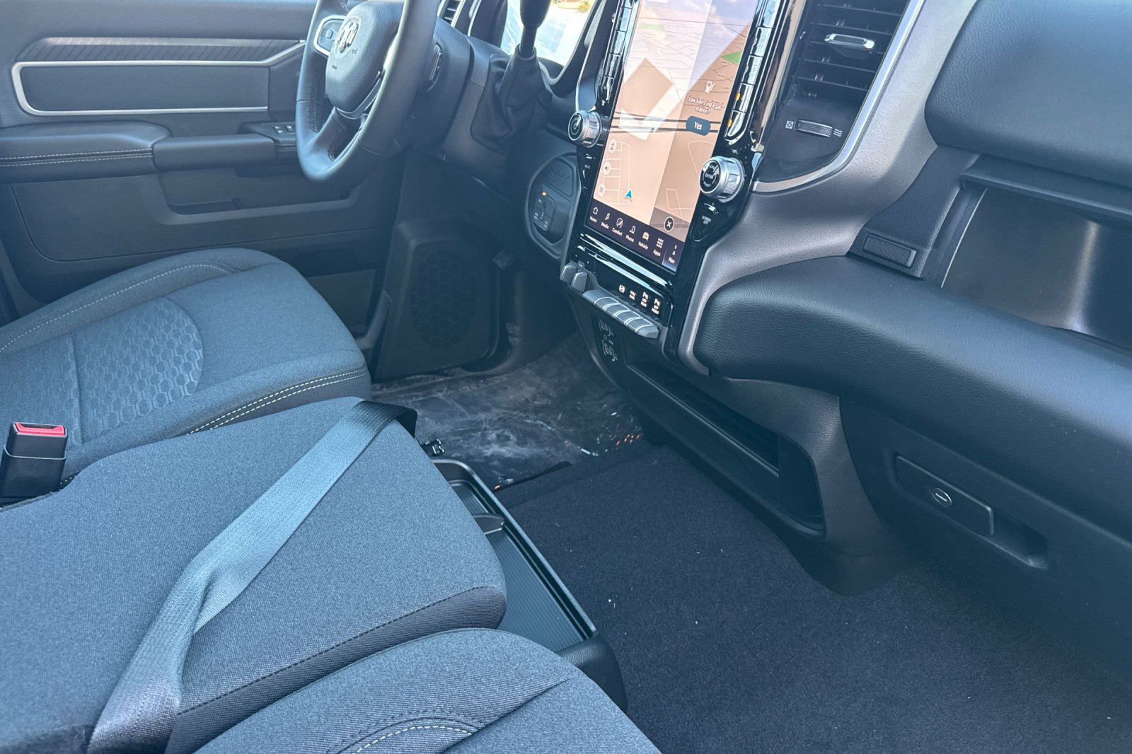 New 2027 RAM 3500 Big Horn AWD/4WD image 14