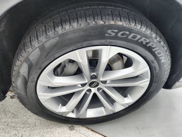 Used 2025 Audi Q7 3.0T Premium Plus AWD/4WD image 40