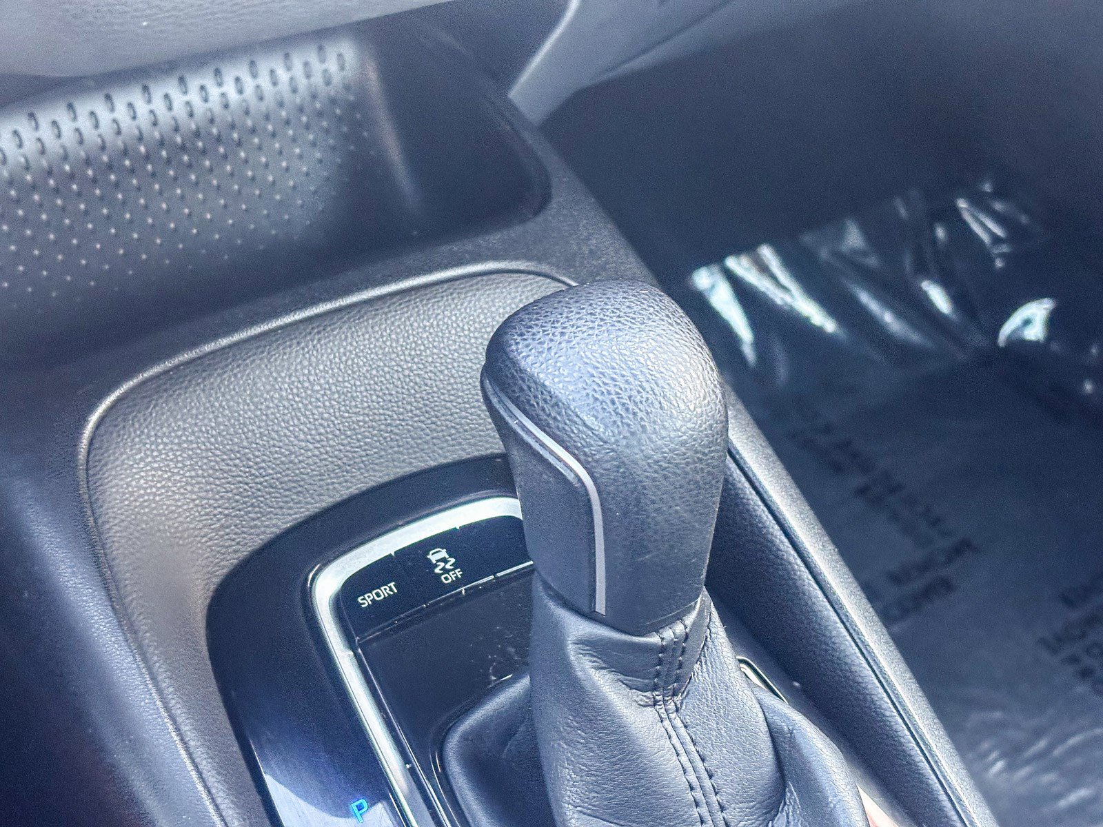 Certified 2021 Toyota Corolla SE w/ Carpet Mat Package (TMS) image 25