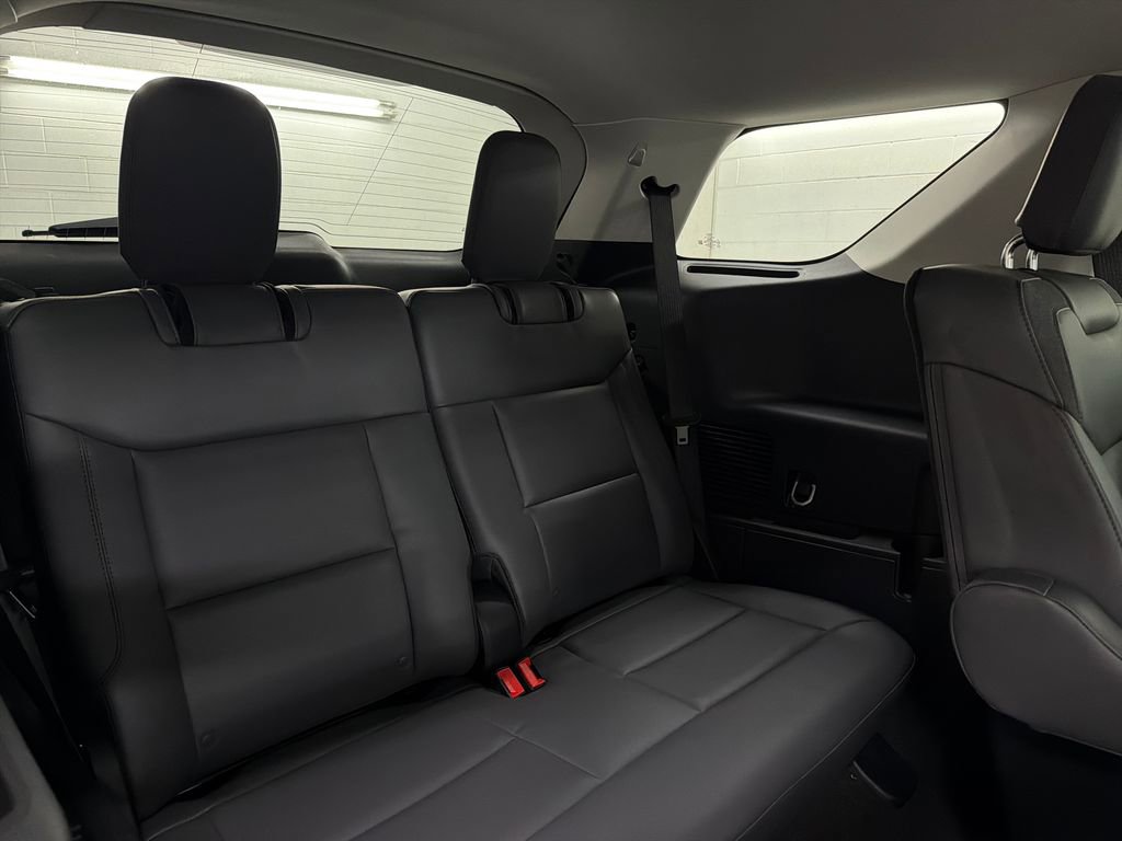 New 2026 Ford Explorer Active image 30