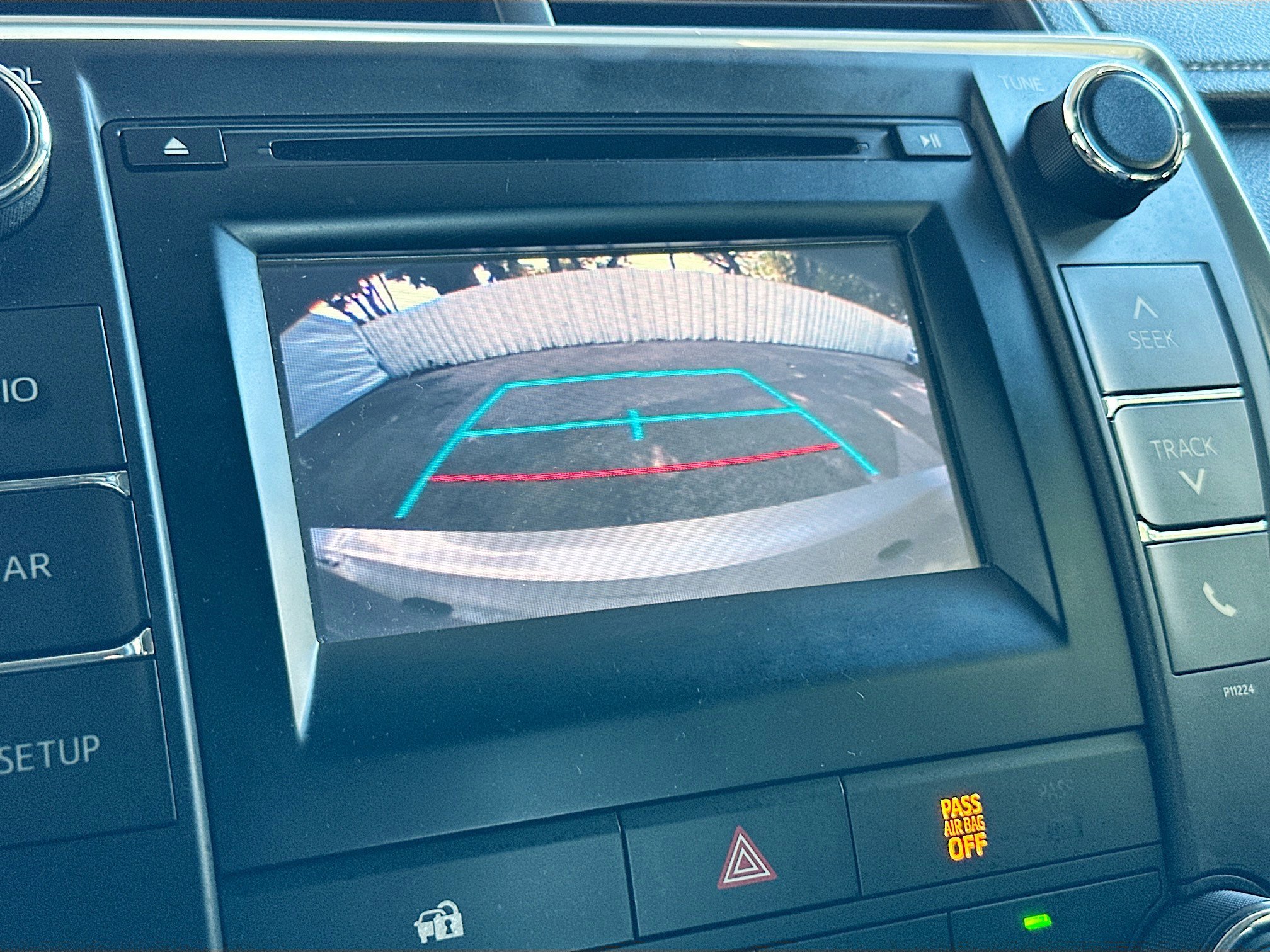 Used 2016 Toyota Camry LE image 13