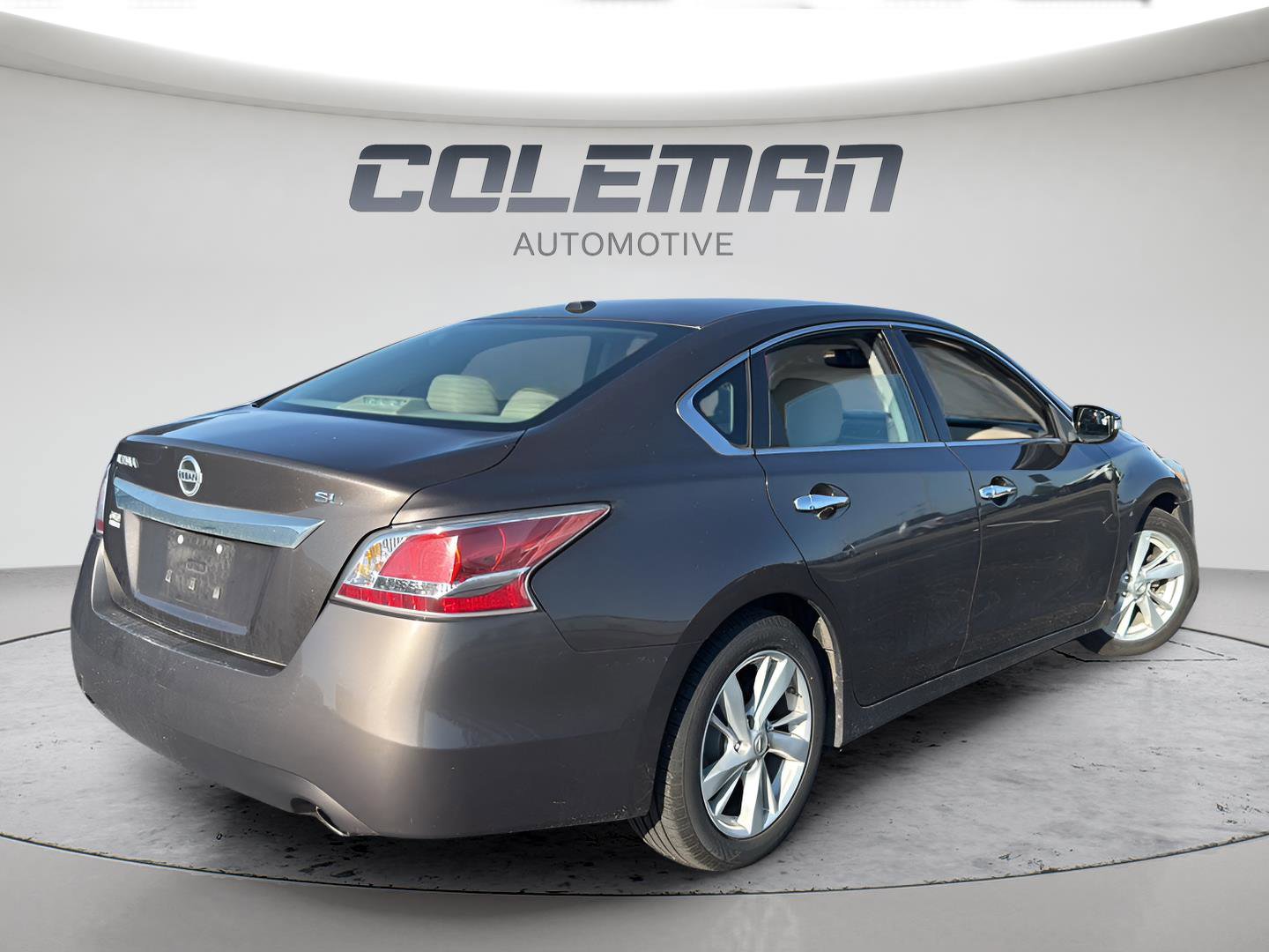 Used 2015 Nissan Altima 2.5 SL FWD image 5