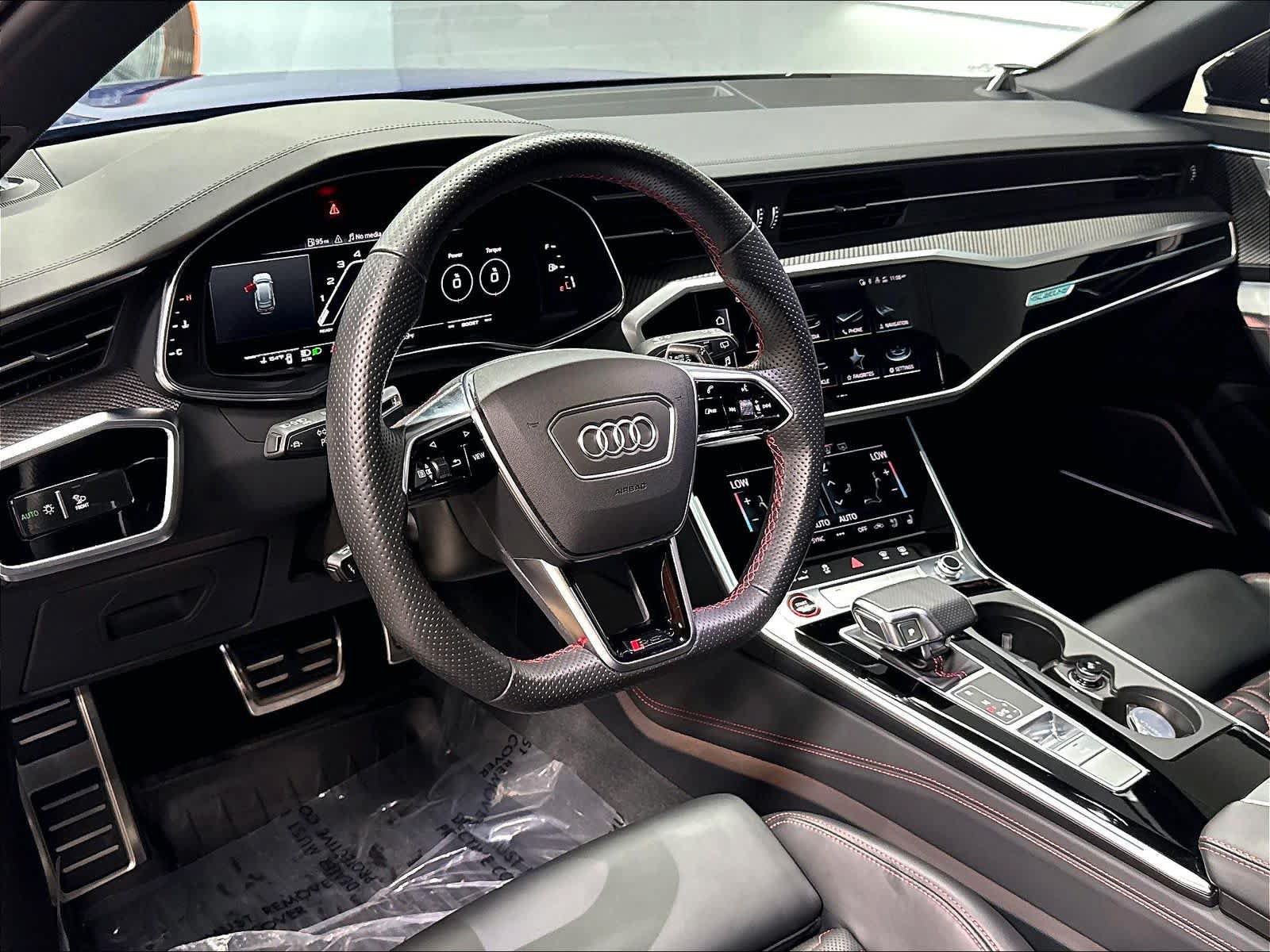 Used 2022 Audi RS 6 AWD/4WD image 16