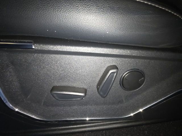 Used 2024 Ford F250 Lariat w/ Lariat Ultimate Package image 12