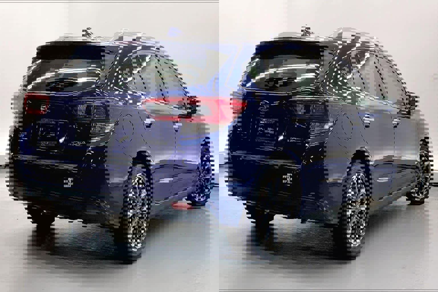 Used 2022 Subaru Impreza 2.0i Limited image 4